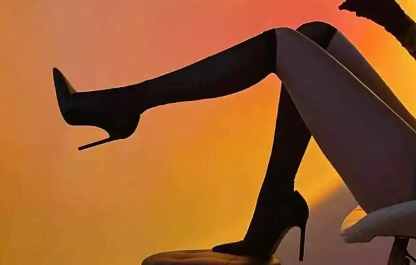 【西檬之家】字母圈的Tickle是什么？BDSM新人入圈指南