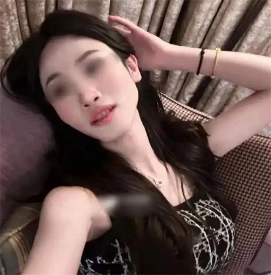【西檬之家】恋足癖是什么？BDSM字母圈新人入圈指南